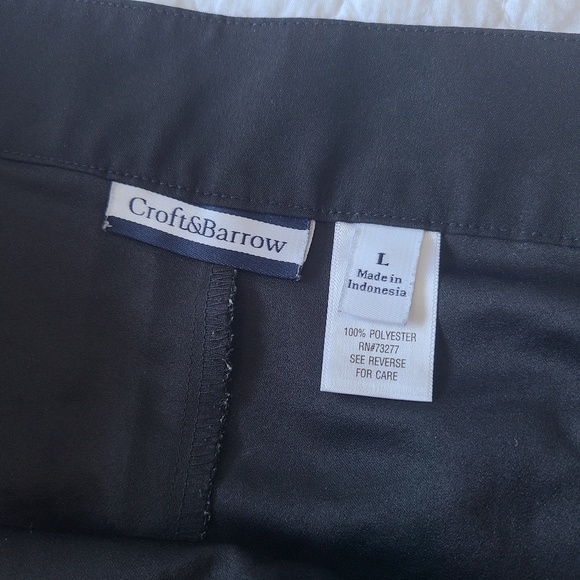 CROFT & BARROW Black Cargo Shorts - Picture 4 of 6